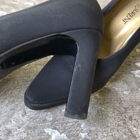 Classic YSL  - Picture 4 of 7